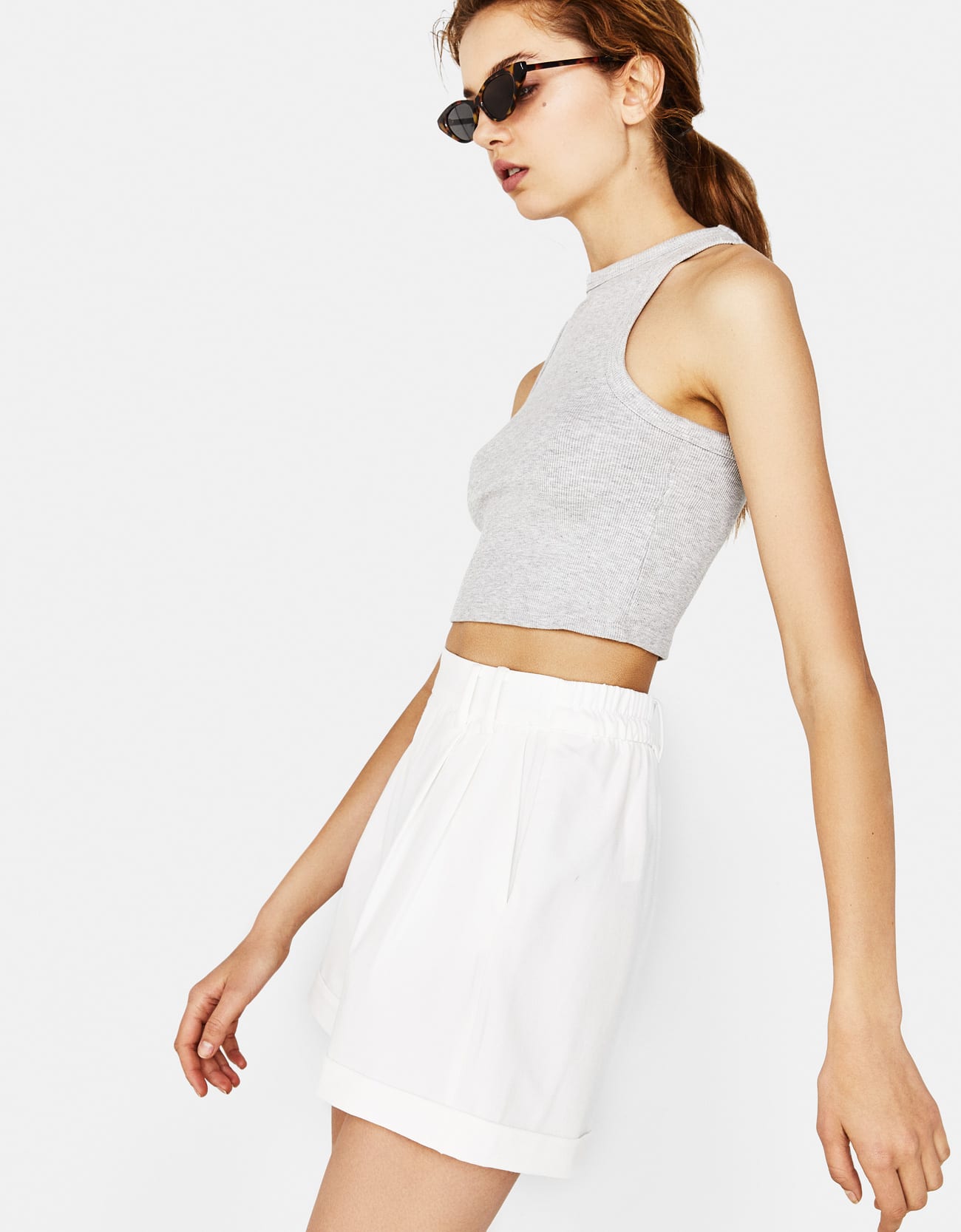 Sleeveless Halter Top Mnml - Image 3