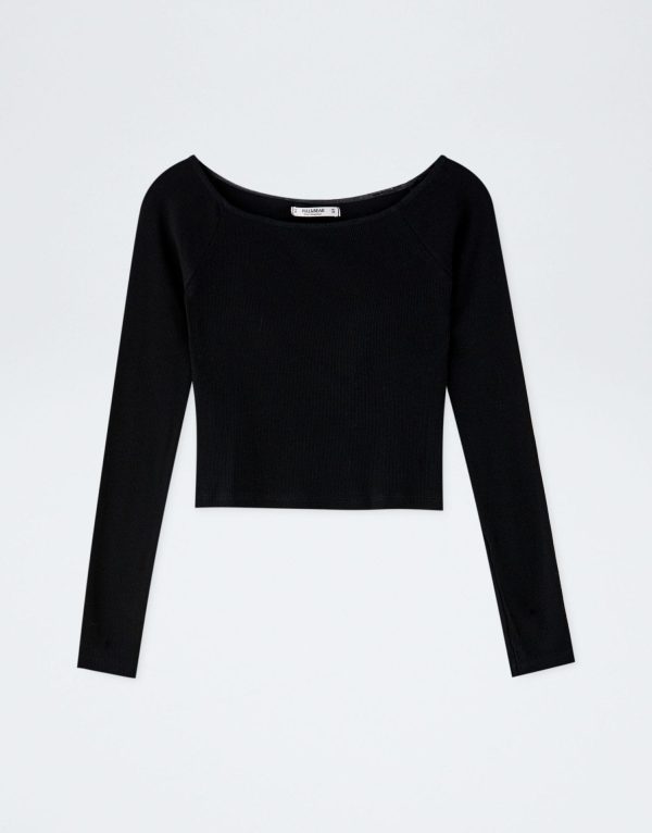 Basic Off-The-Shoulder T-shirt - Image 4